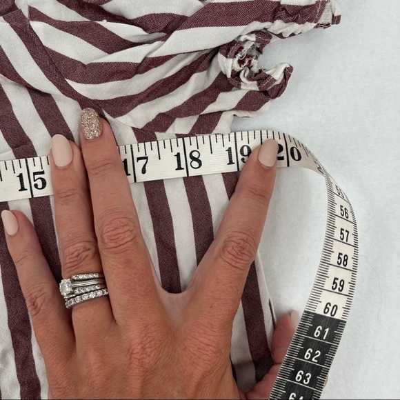 MADEWELL Women’s Stanza Striped Ruffle Hem Top Blouse Red/white stripe sz Medium - Picture 7 of 15